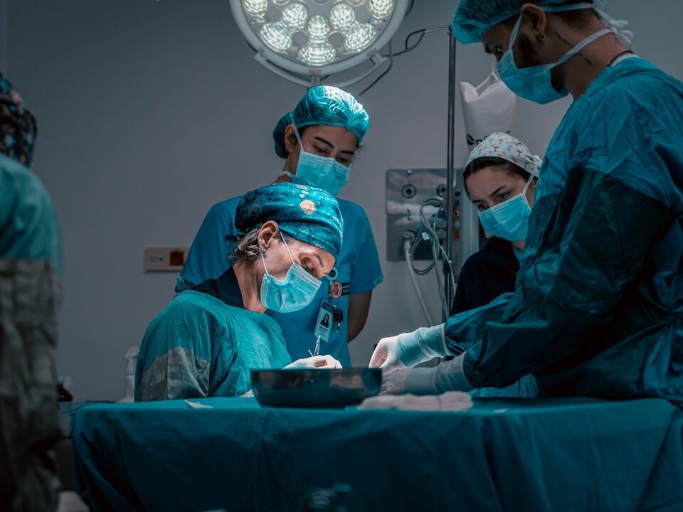 Professionals That Make up Brain Surgery Teams